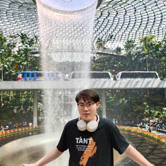 Qingyu Zhang